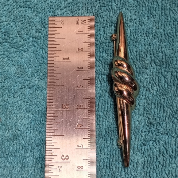 Twisted Bar Brooch Goldtone Vintage - Picture 2 of 3